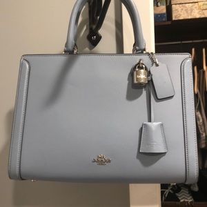 Coach Lrg Zoe Carryll BRAND NEW TAGS STILL ON!!